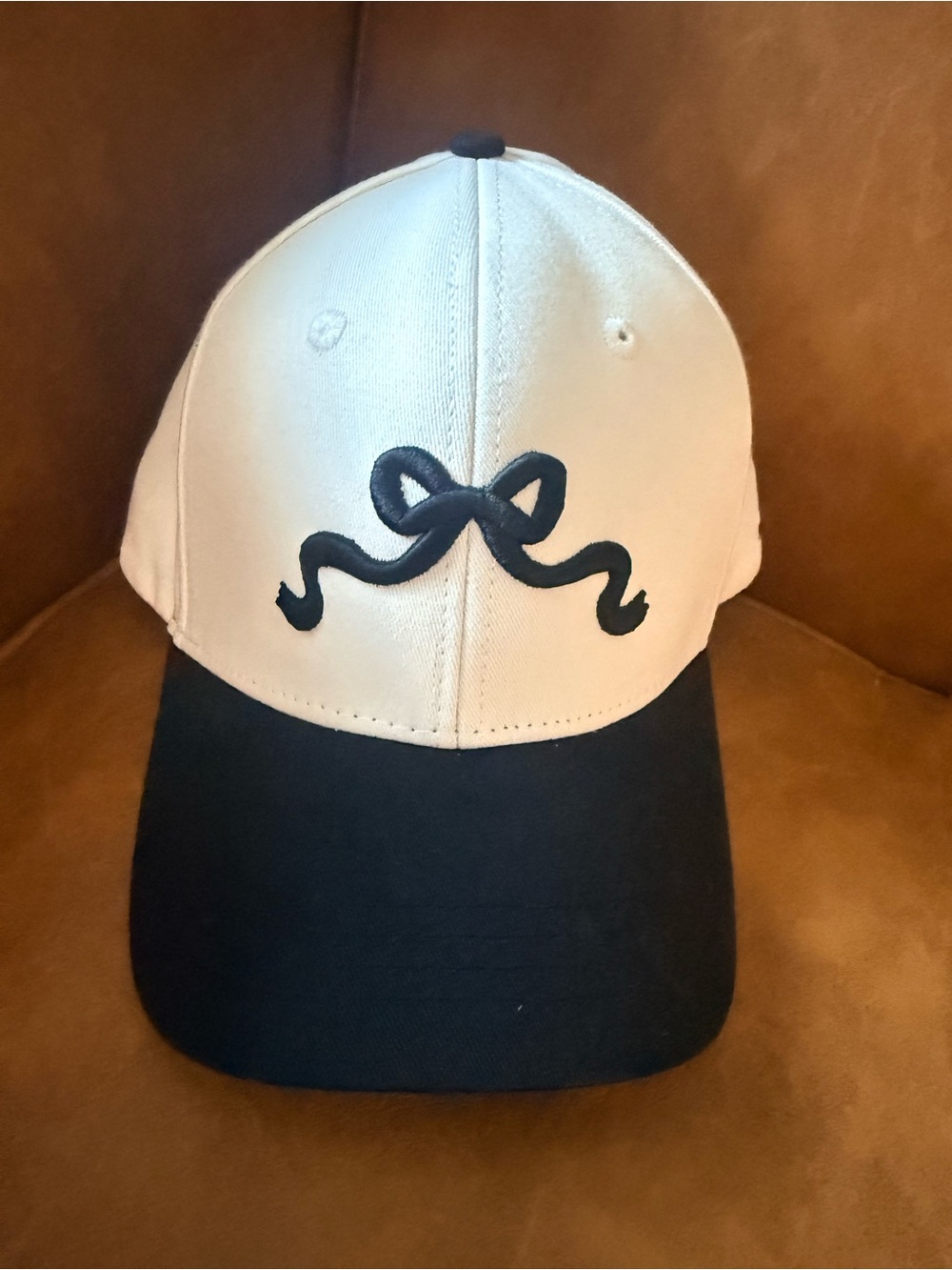 Two-Tone Bow Baseball Cap for Women - White & Black